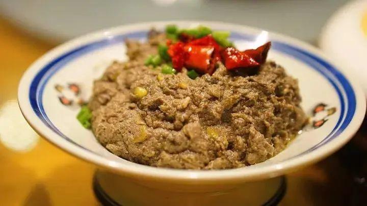 炒麻豆腐的做法及风味 | 羊油炒麻豆腐的家常菜谱