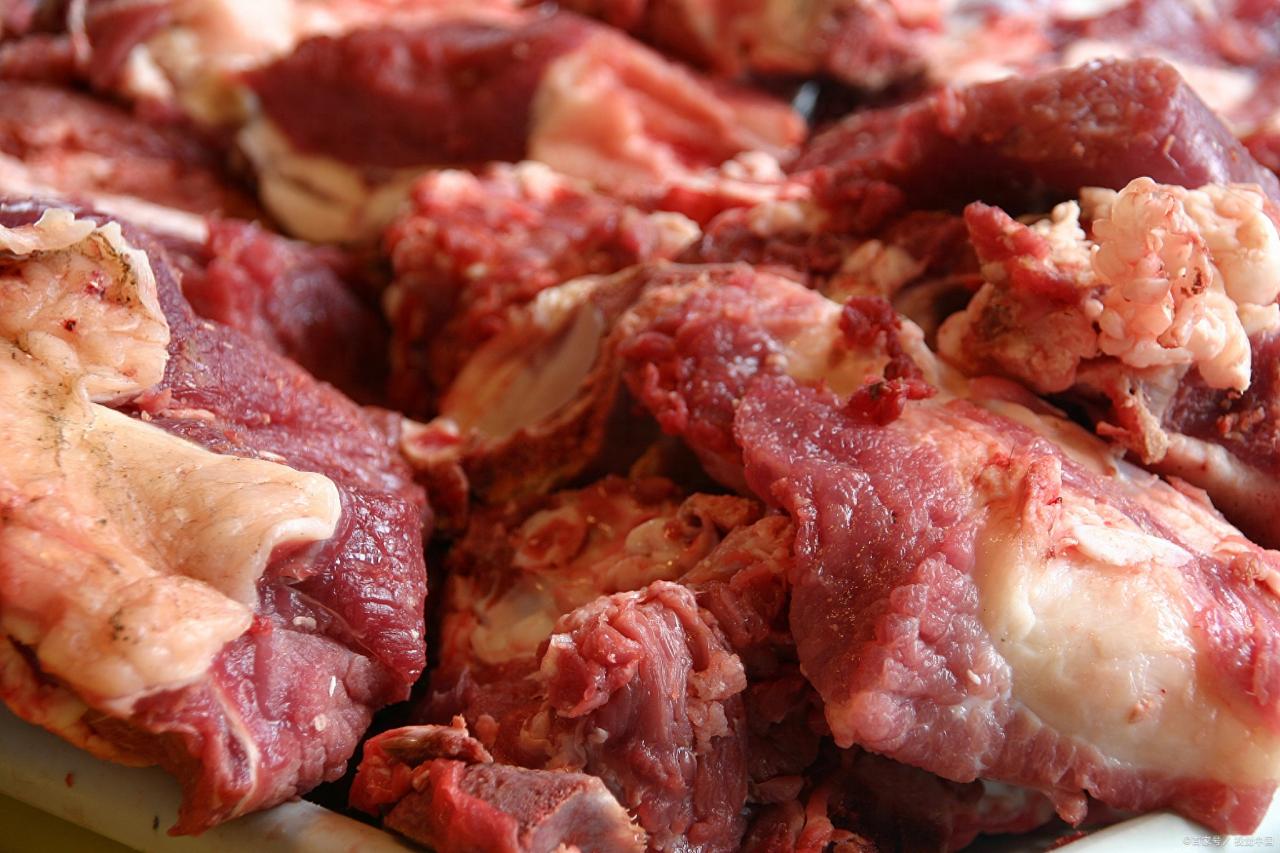 【家常美食】营养美味羊肉烩面的制作方法，口感软硬适中，香味诱人！-美食频道-做最好的美食分享网站